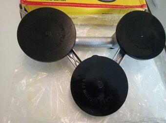 Přísavka na sklo - 2