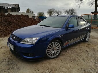 Ford Mondeo ST220 3l, V6 - 2