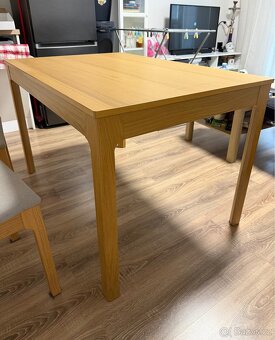 Rozkládací jídelní stůl - 2