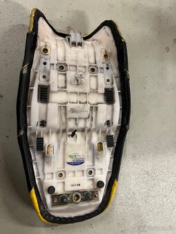 Suzuki GSF Bandit - 2