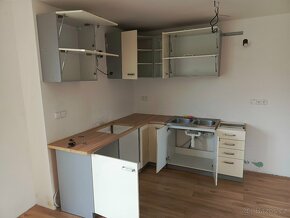 kuchyně rok stará SLEVA na 9.900,- - 2