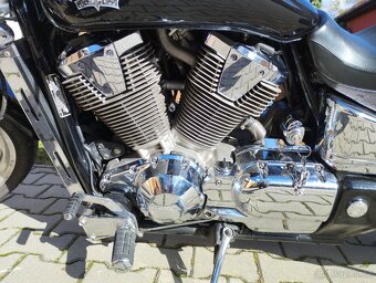 Honda VTX 1800 - 2