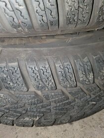 Sada disky a zimní pneu Fabia III, Rapid 185/60 R15 - 2