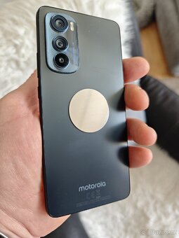 Motorola edge 30 - 2