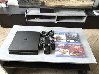 Ps4 slim 1tb - 2