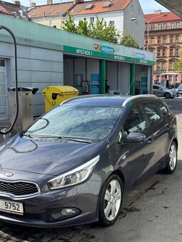 Kia ceed crdi - 2