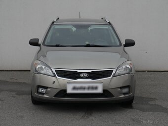 Kia Ceed 1.4 i , 77 kW benzín, 2011 - 2
