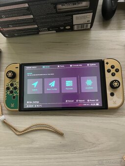 Nintendo switch OLED CWF - 2