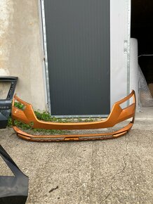 predni naraznik skoda kamiq kamik oranzovy - 2