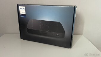 Philips Hue HDMI Sync Box + Hue Gradient Lightstrip 55" - 2