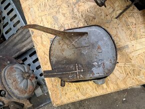 Airbox, filtr vzduchu na Citroen 2CV - 2
