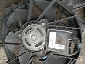PEUGEOT 407 COUPE 2,7HDI, CITROEN C6 VENTILÁTORY S REGULAC - 2
