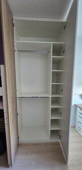 Šatní skříň - 2