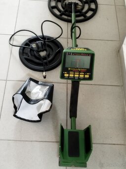 Detektor kovů Garrett GTI 2500 se dvěma cívkami - 2