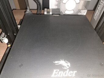 3D tiskárna Ender 3 V2 - 2