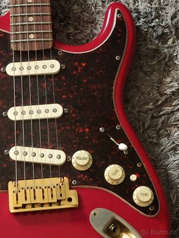 Fender Stratocaster deluxe 1998 - 2