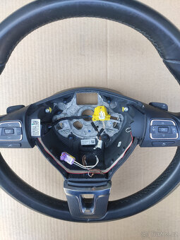 VOLANT multifunkční-AIRBAG-JEDNOTKA-PÁČKY-VW PASSAT B7 - 2