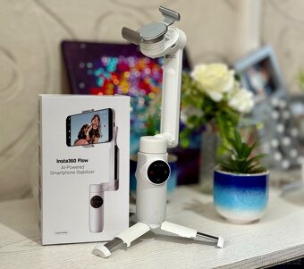 Insta360 Flow Bílý - 2