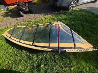 Kompletní oplachtění windsurf 5.2m2 Gun Sails - 2