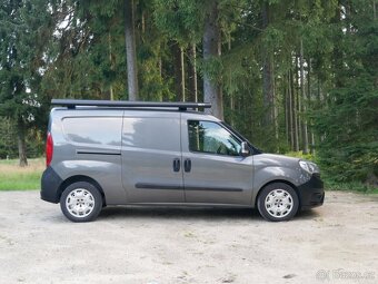 OBYTNÁ MINIDODÁVKA Fiat Dobló 2.0 CRDi 99kW - soběstačná - 2