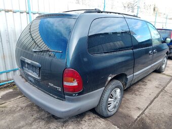 Chrysler Grand Voyager 2.5TD náhradní díly - 2
