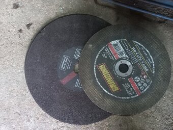 Dělící kotoučová pila na železo 400V +kotouče 300mm - 2