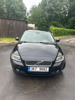 Volvo V50 - 2