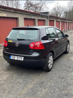 Prodám Golf V - 2