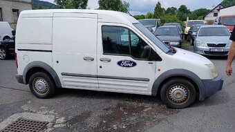 Ford tourneo connect 1.8 benzin,85kw - 2