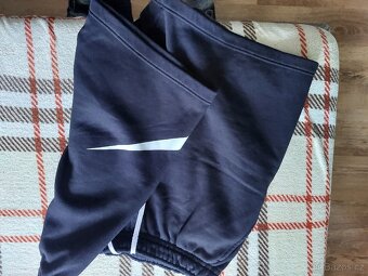 Kratasy nike - 2