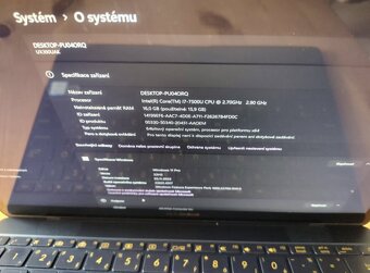Asus ZenBook 3 - 2