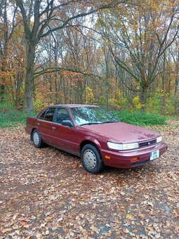 Nissan Stanza XE 2.4 - 2