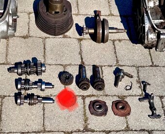 Jawa ČZ kývačka půlbuben, ČZ - díly motoru - 2