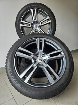 Orig. Volvo XC60 Zimní Dunlop 255/45/20 - Zánovní - 2