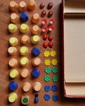 Smolíček pacholíček - 2x celá hra + nějáké náhradní díly - 2