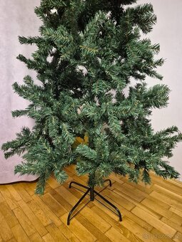 Nový umělý vánoční stromek, 180 cm - 2
