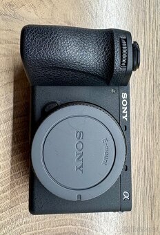 Sony A6700 + objektivy Sigma 23/1.4 a Sigma 56/1.4 - 2