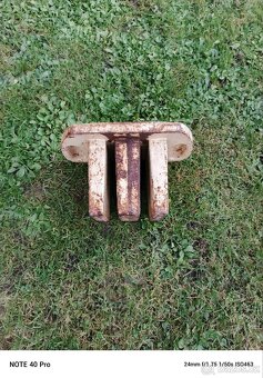 Prodám velké závaží na teru - 2