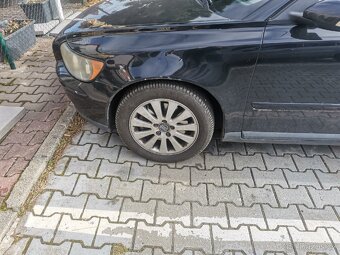 Volvo v50 momentum 2.0D 100kw - 2