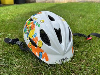 Dětská cyklistická helma Abus - 2