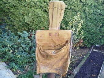 Prvorepublikovy vojenský batoh TELE - 2