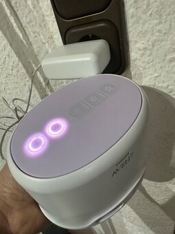 Prodám elektrickou odsávačku Philips Duo - 2