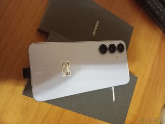 Samsung s25 256GB - 2