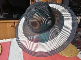 plážový klobouk - 2