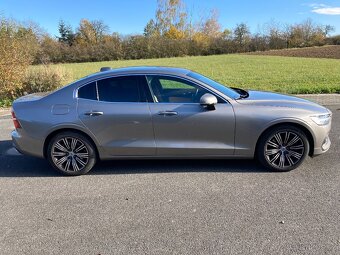 Volvo S60 B5 AWD 8AT inscription 8/2021 záruka 8/2026 - 2