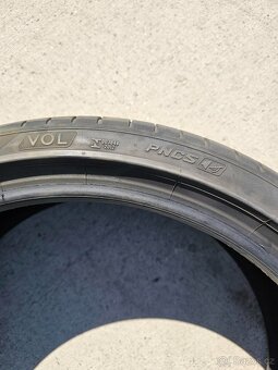 Letní pneu Pirelli P Zero 245/35/20 - 2