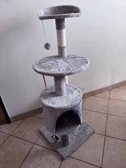 Škrabadlo / hračka / pelech pro kočky - 2