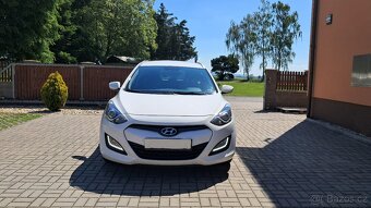 Hyundai i30 Kombi, 1.6i / 1.MAJITEL ČR - 2
