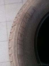 Prodám letní pneu 215/70 R16 Michelin - 2