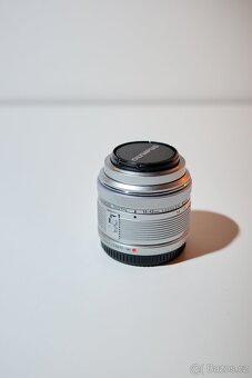 Olympus M.Zuiko 14-42/3.5-5.6 II R stříbrný - 2